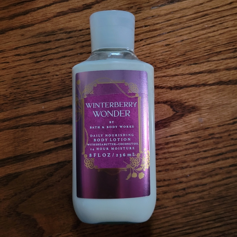 Bath & Body Works Winterberry Wonder Body Lotion